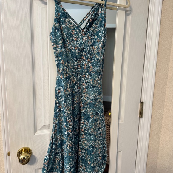 Teal flower dress - Picture 2 of 4